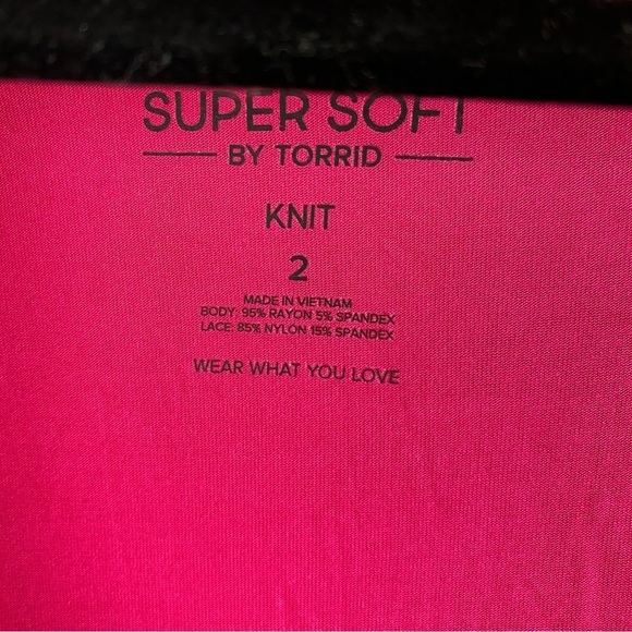 TORRID Pink Super Soft Dot Mesh Sleeve Top 2X NWT - Picture 8 of 12